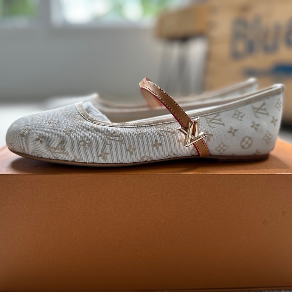 Louis Vuitton Ballet flats